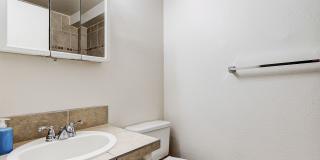 Countrywood Gallery 28