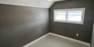 239 Poplar Street Gallery 9