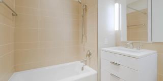 Prism Prism Gallery 38