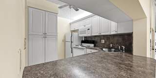 708 Sunny Pine Way Gallery 7