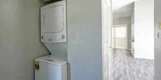 Rancho Verde Apartments Gallery 36