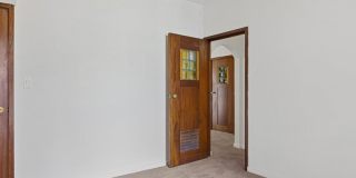 342 S Highland Ave Gallery 9