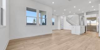 Large Modern Town Home with Oversize Backyard Guarded Luxury Neighborhood Gallery 8