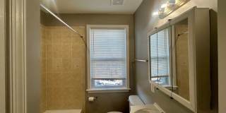 2700 Pelham Avenue Gallery 9