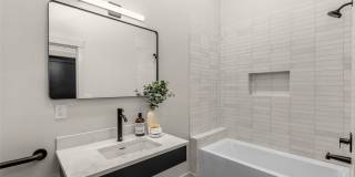 Brand new live/work unit in heart of Madrona Gallery 10