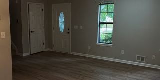125 Westwood Dr Gallery 5