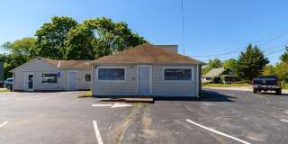 1092 W LINCOLN Highway Gallery 1