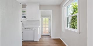 815 Crestmoore Pl Gallery 9