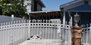137 N Commonwealth Avenue Gallery 16