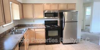 4677 Hoyt Street Gallery 1