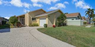 1080 NW 20th Avenue Gallery 1