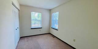 2 Bedroom 1.5 Bathroom Townhouse Gallery 14