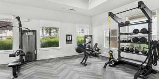 The Henry at Woodland Hills Gallery 45