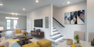 1825 S Watkins Street Gallery 4