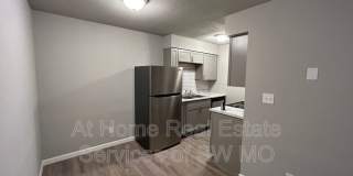 900 S Crutcher Gallery 3