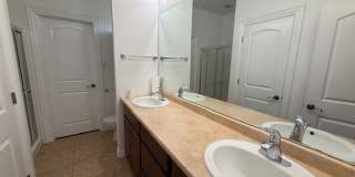 2319 Independence Gallery 15