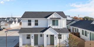 Yardhomes Trailside Gallery 64