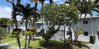 1701 NE Miami Gardens Dr Gallery 1