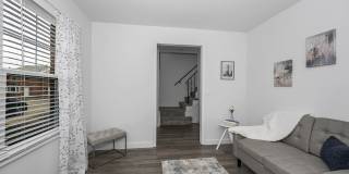 Galbraith Pointe Apartments and Townhomes Gallery 31