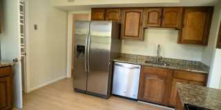 5012 LARNO Drive Gallery 32