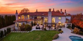142 Hoover Drive Gallery 44