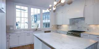 96 Sheridan Drive Gallery 9