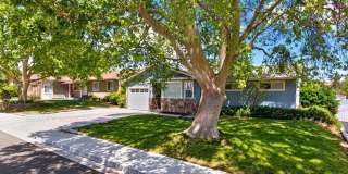 Come see this cozy home in North West Reno!!!! Gallery 1