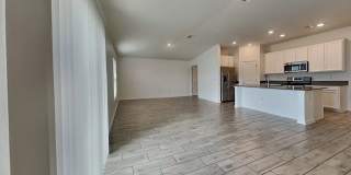 652 Ohio Place Gallery 2