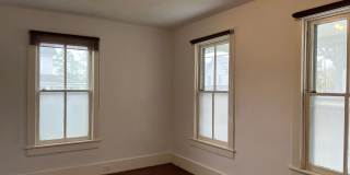 4 Bed, 1.5 Bath, Spacious Two Story Home Gallery 1