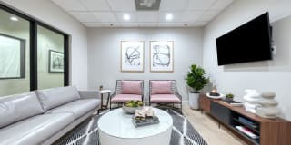 Inspire Downtown Gallery 11