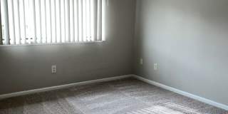 Two Bedroom 2.5 Bath Located in Riverbend Two Bedroom 2.5 Bath Located in Riverbend Gallery 8
