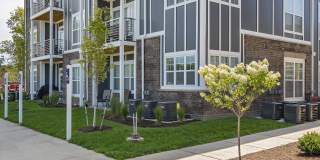 Knapps Corner Flats Gallery 28