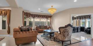 Beautiful Summerlin home in a gated community. Gallery 4
