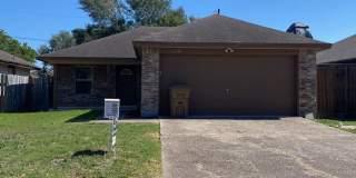 CHARMING SINGLE-STORY HOME IN CALALLEN ISD! Gallery 1