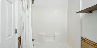 Updated Home in Sunnyside! Gallery 22