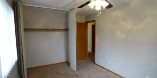 Como Lakes Apartments Gallery 16