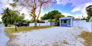 1617 NW 5th Avenue Gallery 1