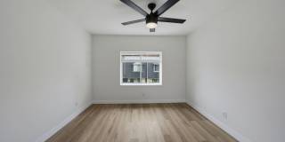 Charming 2-Bedroom Townhouse for Rent in Huntington Beach! Gallery 21