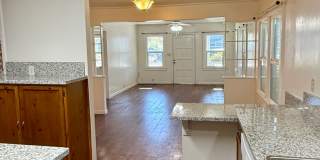 3 Bedroom 1 Bath House! Gallery 21