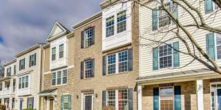 *Coming Soon* 3 bedroom, 2.5 bath Luxury Townhome in Market Square Subdivision! Gallery 1