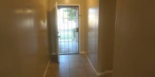 Beautiful Home Near Centennial Highschool! Gallery 4