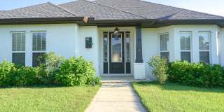 48 9th Avenue Gallery 1