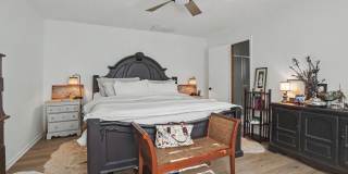Private on 1.2 acres 3/2.5 bath w/2 car garage/20x30shop &pool Gallery 18