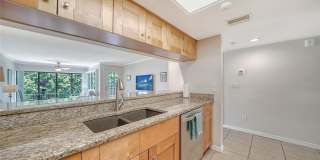 835 S OSPREY AVENUE Gallery 14