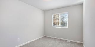 390 Catherine Avenue Gallery 19