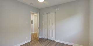 644 Pier Ave Gallery 16