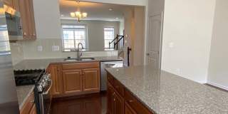 22489 CAMBRIDGEPORT Square Gallery 9