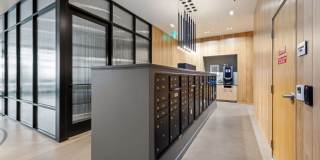 The Confidential Gallery 40