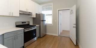 3637-39 N Paulina Gallery 17