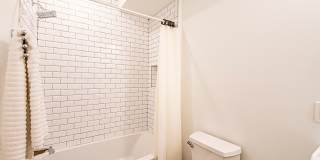 Four Bed Point Breeze Home Gallery 13